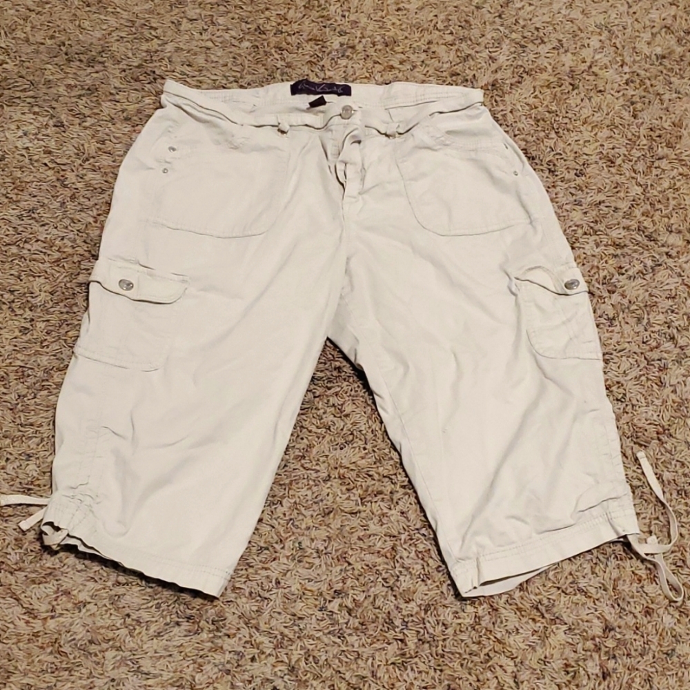 Gloria Vanderbilt Women's Lana Cargo Skimmer Shorts